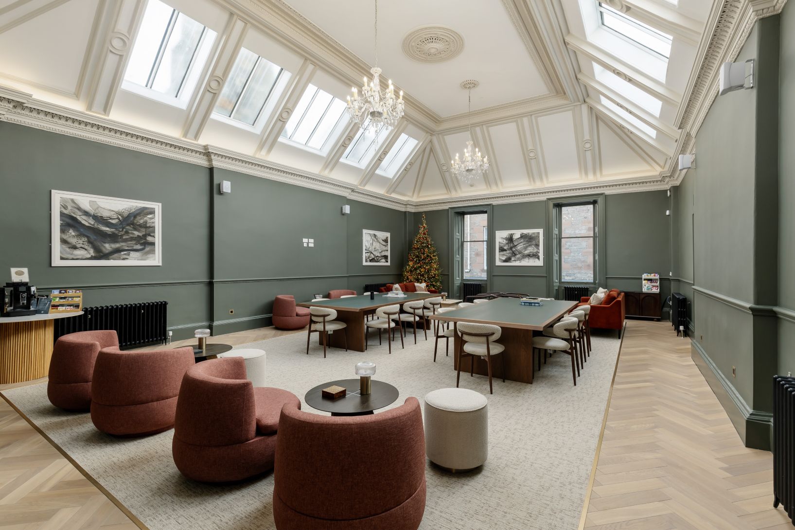 The Auction Rooms 2
